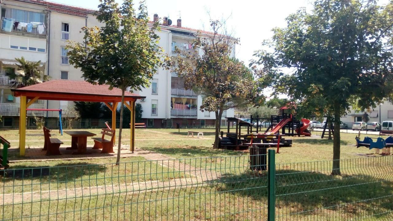 Studio Apartman Lena Umag Exterior photo